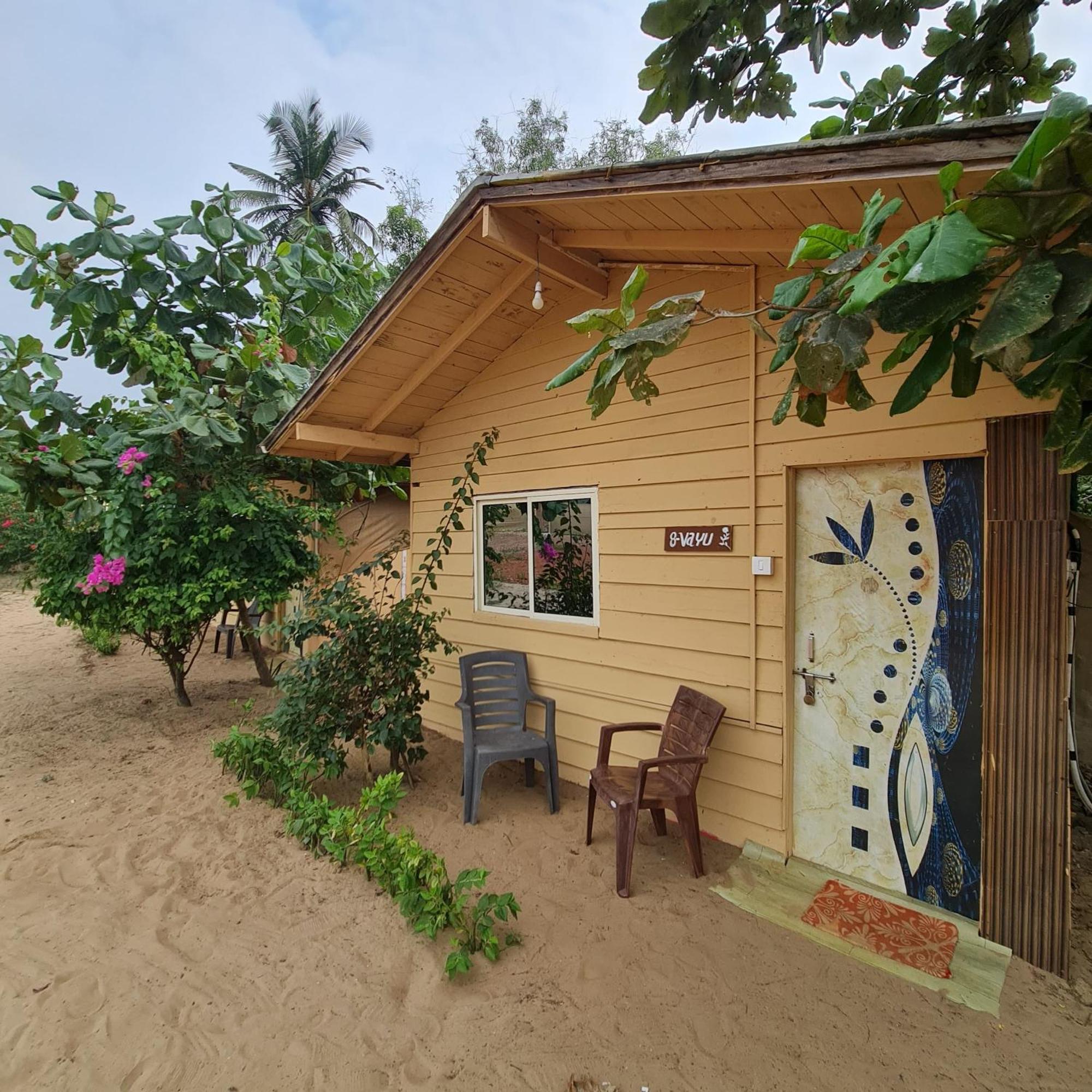 Love Temple Beach Resort Arambol Exteriér fotografie